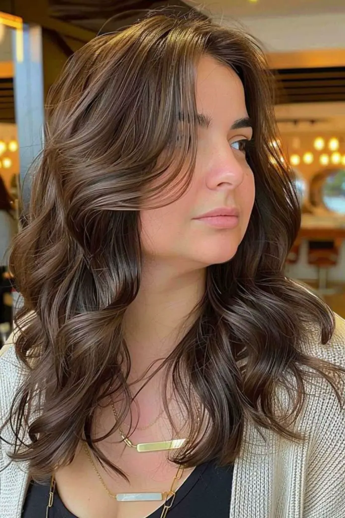 28 Best Hair for Round Face Shape Ideas 3 1. Cascading Layers Elegance