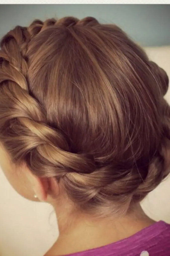 1. Twisted Crown Wonder