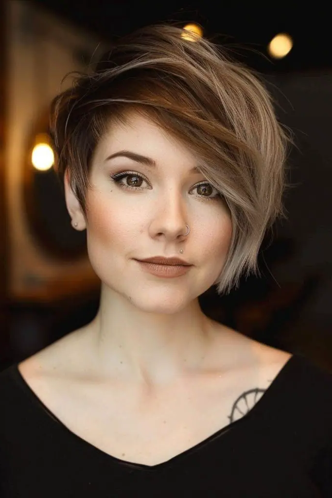 29 Short Bob for Thin Hair Ideas 12 10. Asymmetrical Gravity Shift