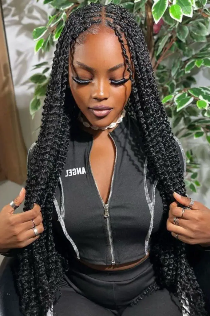 29 Best Black Baddies Hairstyles to Try 13 12. Cosmic Swirl Jumbo Twists