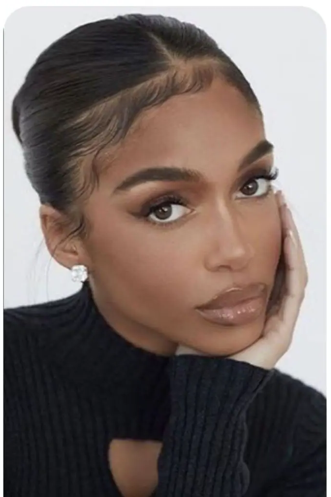 28 Best Lace Frontal Hairstyles 19 17.Curved Slick Back
