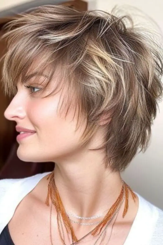 17. Short Feathered Cascade