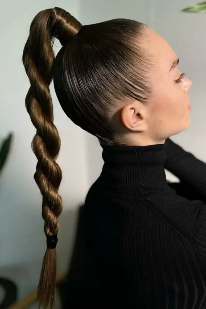 28 Best Volleyball Hairstyles Easy 20 19. Ultra-Twisted Infinity Pony