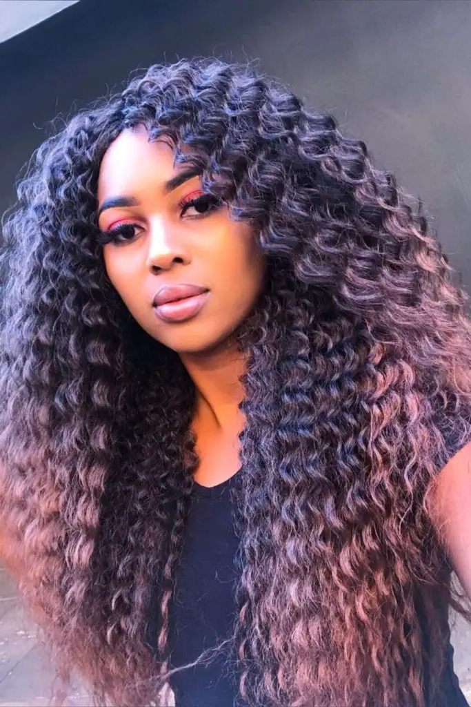 28 Beautiful Deep Wave Hairstyles 4 2. Midnight Glam Spiral Waves