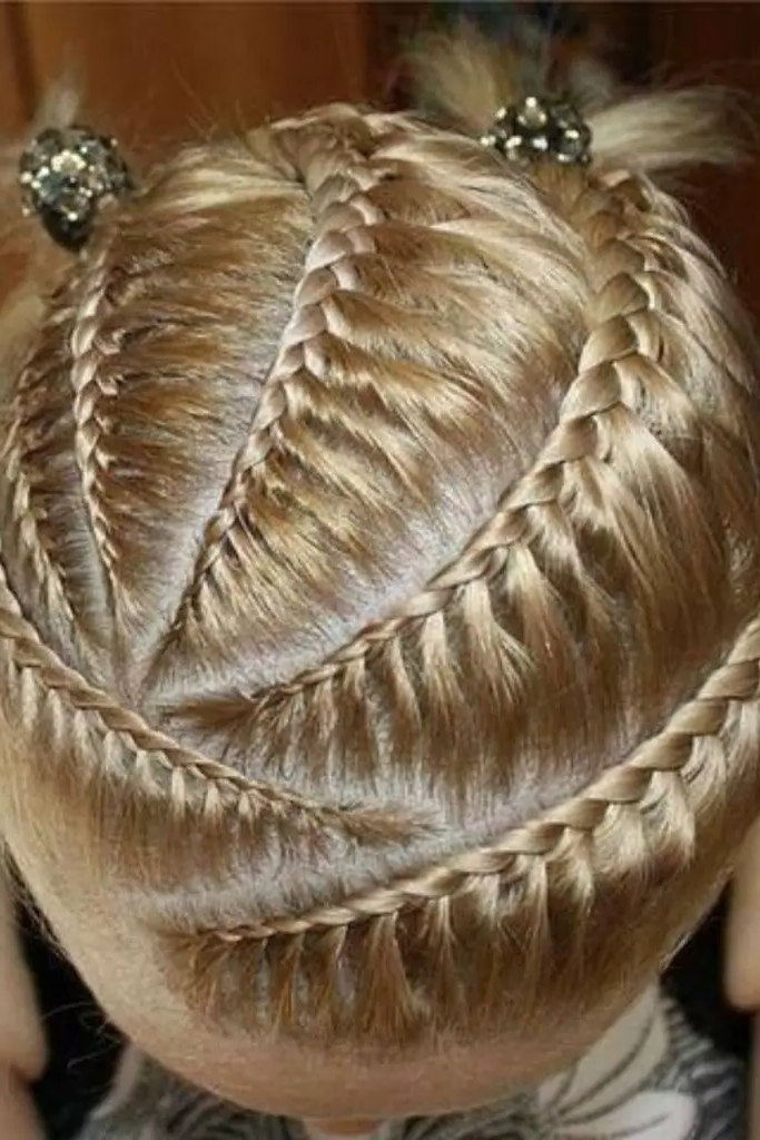 29 Cute Toddler Braids Hair Ideas 24 22. Spiral Cornrow Design