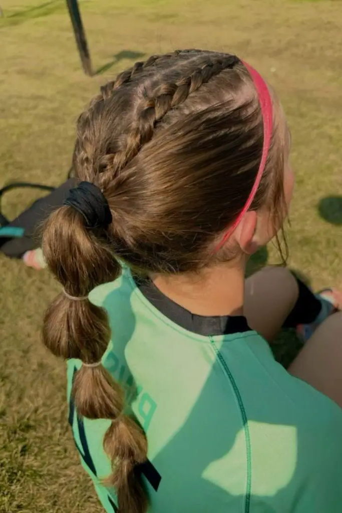 29 Gorgeous Soccer Hairstyles 25 23. Bubble Ponytail Playfulness