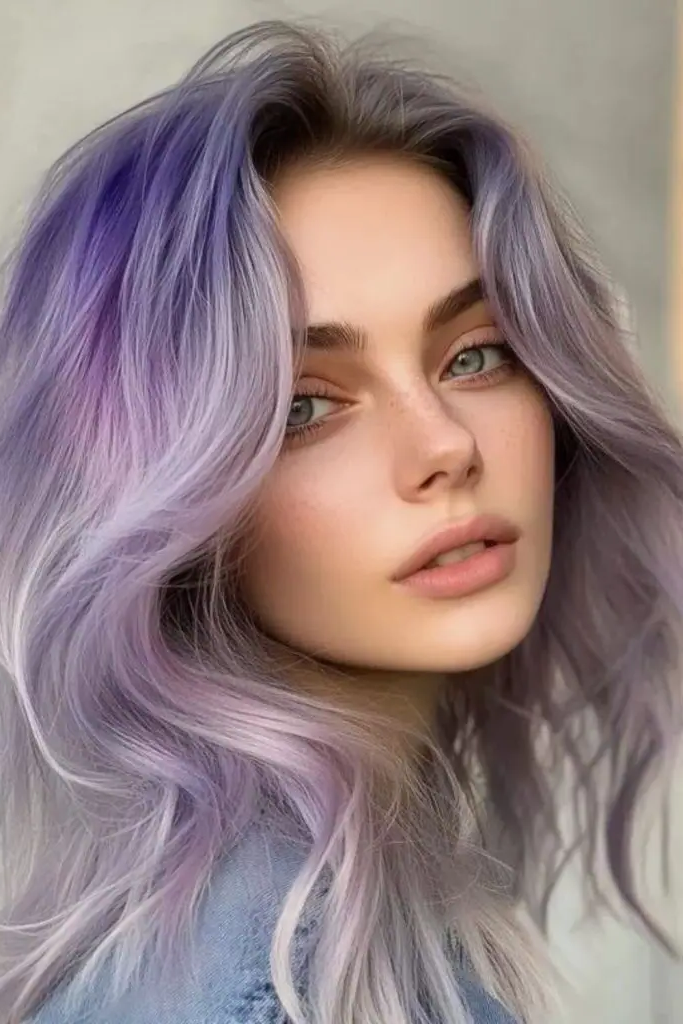 27 Great Medium Length Wavy Hairstyles 25 24. Dusky Lavender Curves