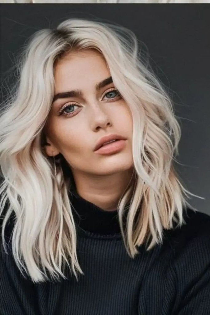 5. Bleach Blonde Blunt Lob