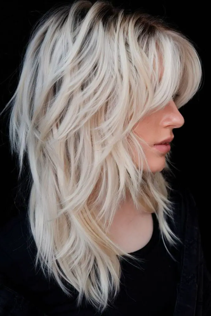 27 Gorgeous 2025 Haircuts for Women 7 5. Shaggy Chic Layers