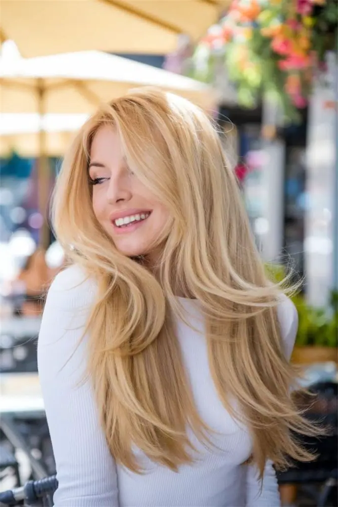 6. Champagne Blonde Dream