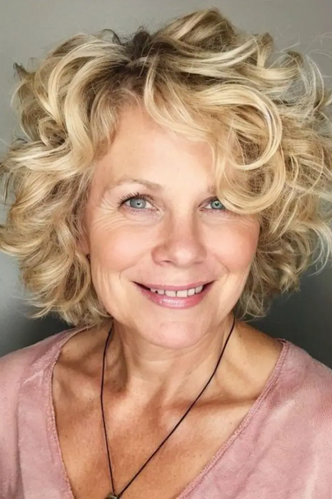 29 Best Bobs for Thin Hair Older Women Ideas 8 6. Curled Bob With Side Part