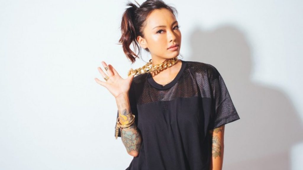 Dating levy tran 10 Things